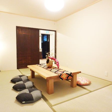 Shijo Chayado Karasuma Villa Kyoto Exterior photo