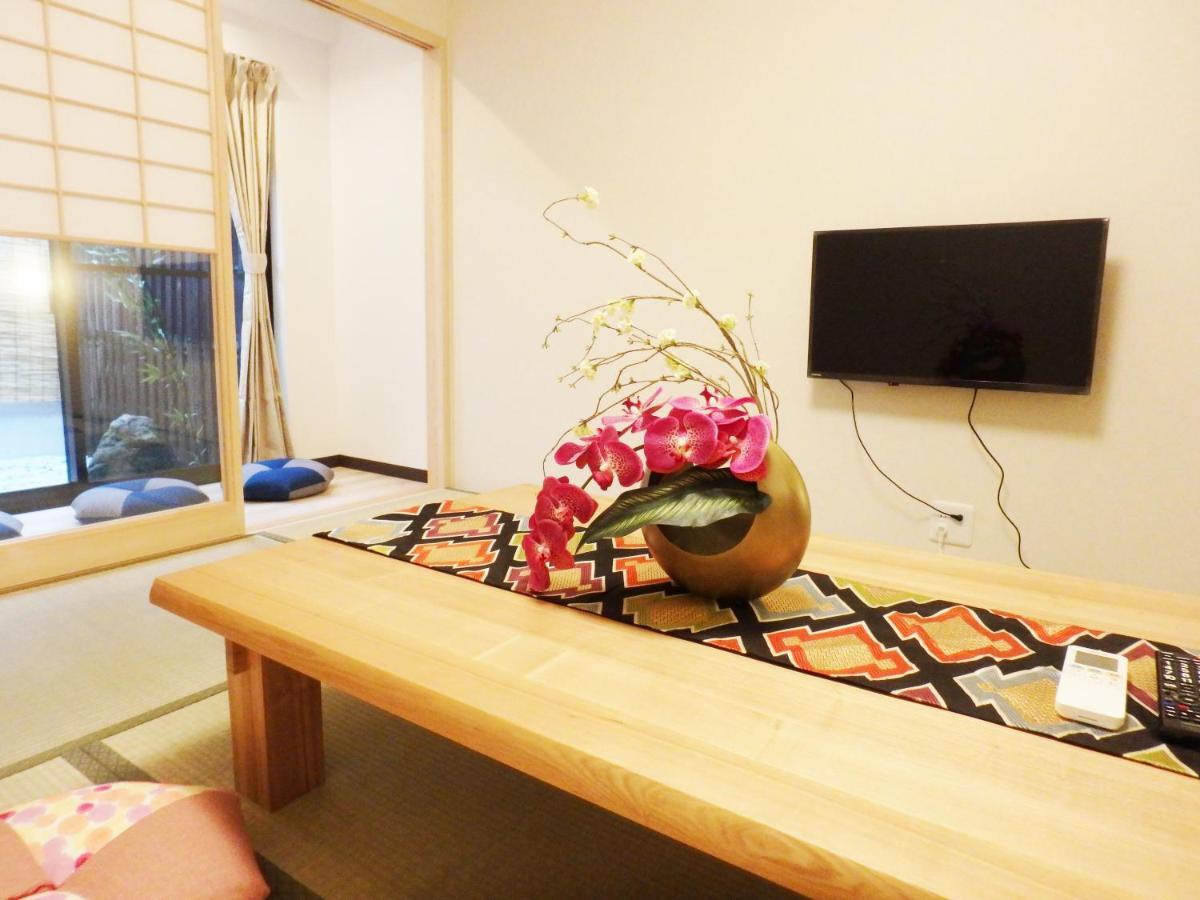 Shijo Chayado Karasuma Villa Kyoto Exterior photo